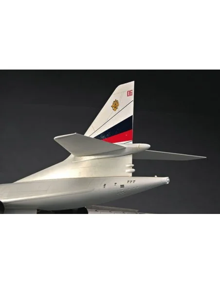 TU-160 Blackjack Bomber, 1/72 - Trumpeter 01620