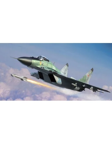 MIG-29C Fulcrum (Izdeliye 9.13), 1/72 - Trumpeter 01675