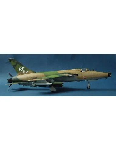 Republic F-105 D Thunderchief, 1/32 - Trumpeter 02201