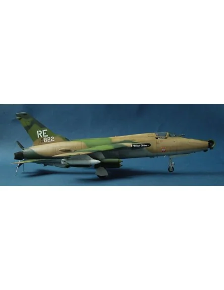 Republic F-105 D Thunderchief, 1/32 - Trumpeter 02201