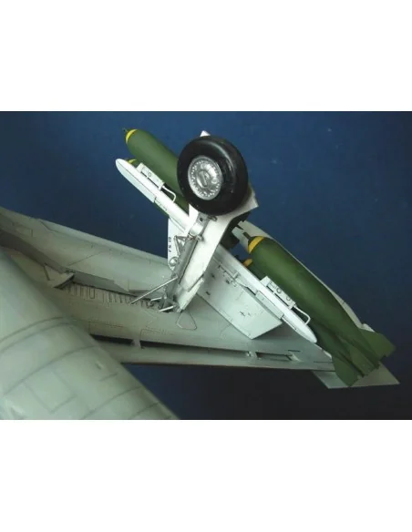 Republic F-105 D Thunderchief, 1/32 - Trumpeter 02201