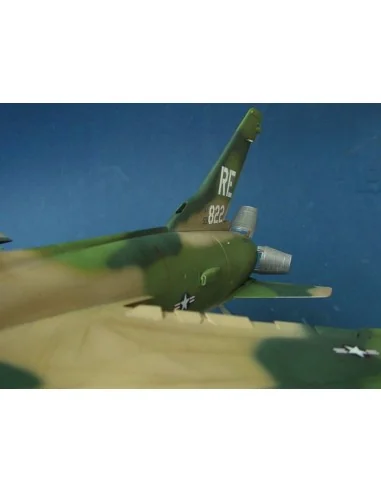 Republic F-105 D Thunderchief, 1/32 - Trumpeter 02201