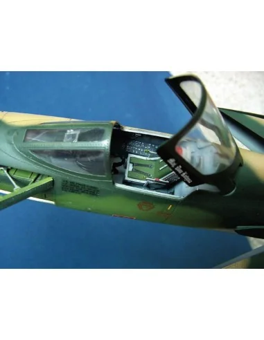 Republic F-105 D Thunderchief, 1/32 - Trumpeter 02201