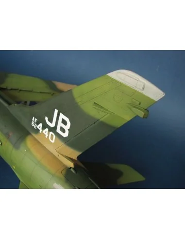 Republic F-105 G Wild Weasel, 1/32 - Trumpeter 02202