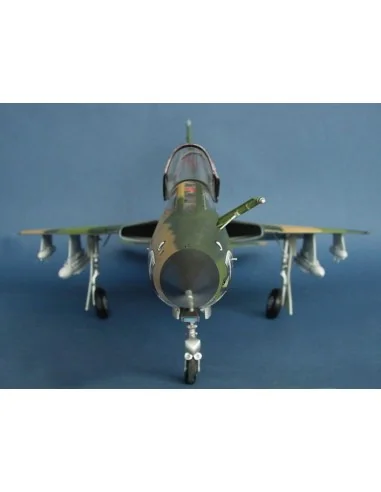 Republic F-105 G Wild Weasel, 1/32 - Trumpeter 02202