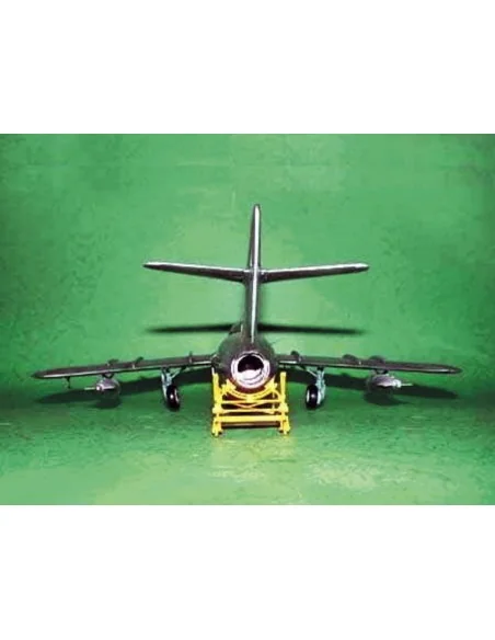 MiG-17 F Fresco, 1/32 - Trumpeter 02205