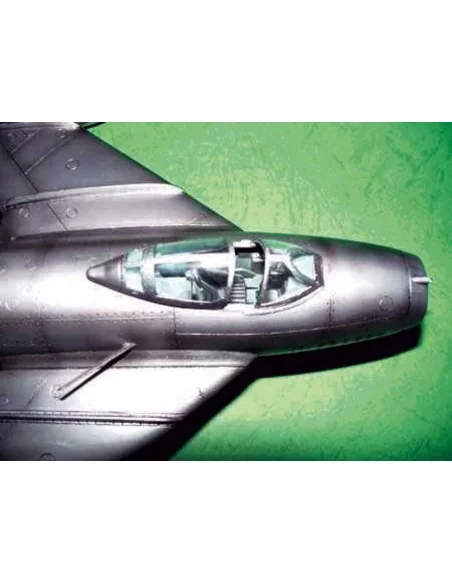 MiG-17 F Fresco, 1/32 - Trumpeter 02205