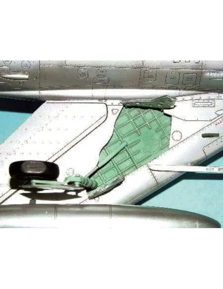 MiG-19 S Farmer C, 1/32 - Trumpeter 02207
