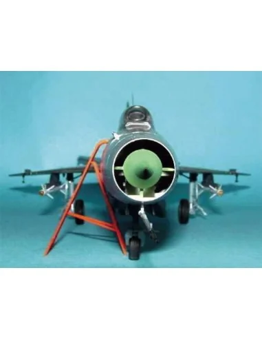 MiG-21 F-13, 1/32 - Trumpeter 02210