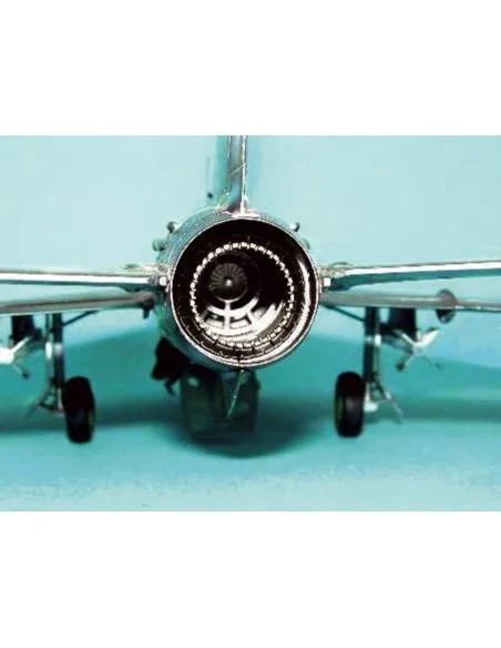 MiG-21 F-13, 1/32 - Trumpeter 02210