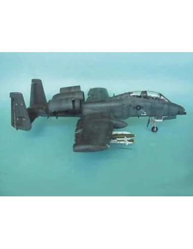 Fairchild A-10 A Thunderbolt N/AW, 1/32 - Trumpeter 02215