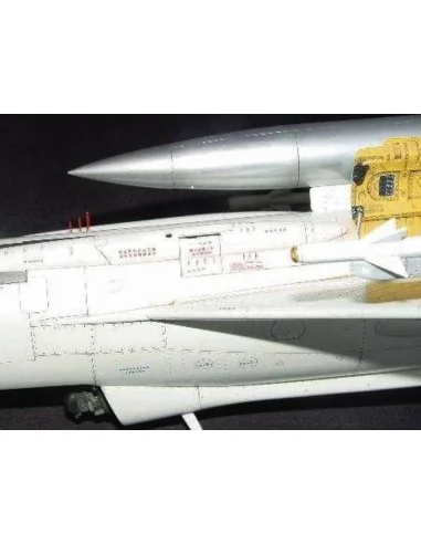 Shenyang F-7 II, 1/32 - Trumpeter 02216