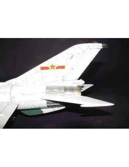 Shenyang F-7 II, 1/32 - Trumpeter 02216