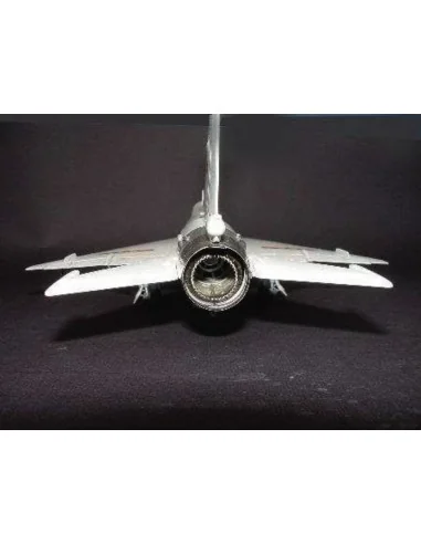 Shenyang F-7 II, 1/32 - Trumpeter 02216