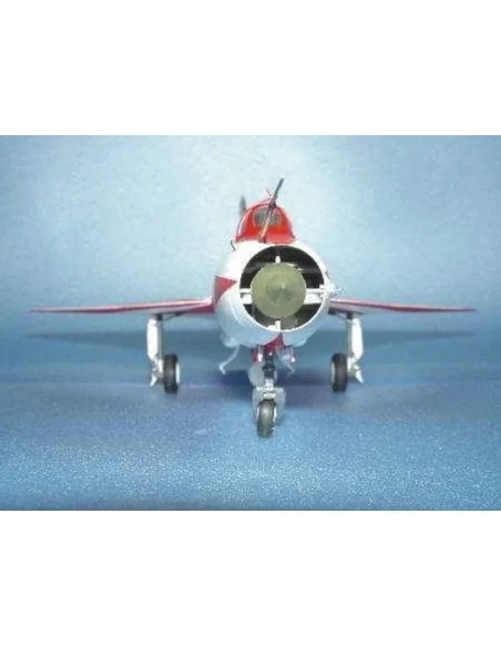 Chengdu F-7 EB, 1/32 - Trumpeter 02217
