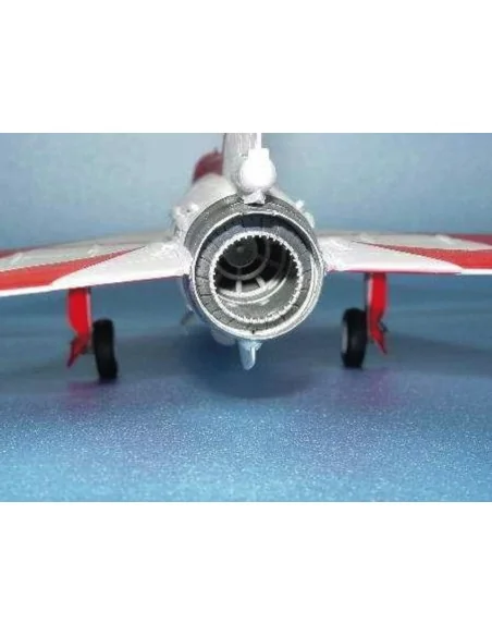 [NO_DESC] Chengdu F-7 EB, 1/32 - Trumpeter 02217
