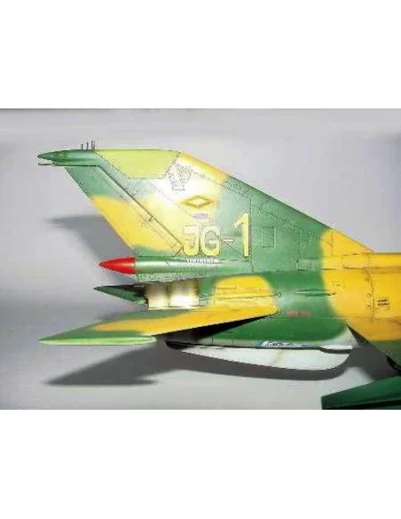 MiG-21 MF, 1/32 - Trumpeter 02218