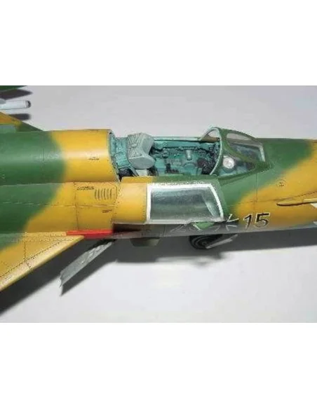 MiG-21 MF, 1/32 - Trumpeter 02218