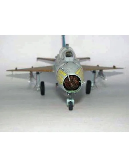 [NO_DESC] MiG-21 UM Test, 1/32 - Trumpeter 02219