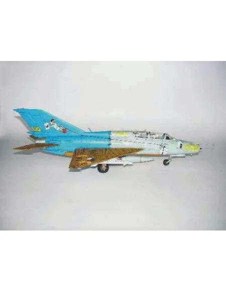 [NO_DESC] MiG-21 UM Test, 1/32 - Trumpeter 02219