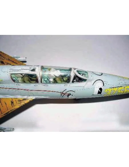 [NO_DESC] MiG-21 UM Test, 1/32 - Trumpeter 02219