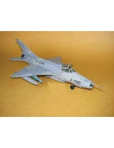 [NO_DESC] Chengdu F-7 MG, 1/32 - Trumpeter 02220 2