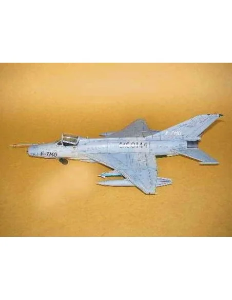 [NO_DESC] Chengdu F-7 MG, 1/32 - Trumpeter 02220