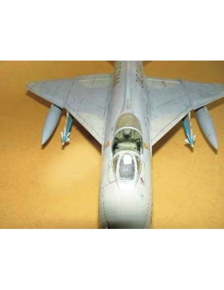 Chengdu F-7 MG, 1/32 - Trumpeter 02220