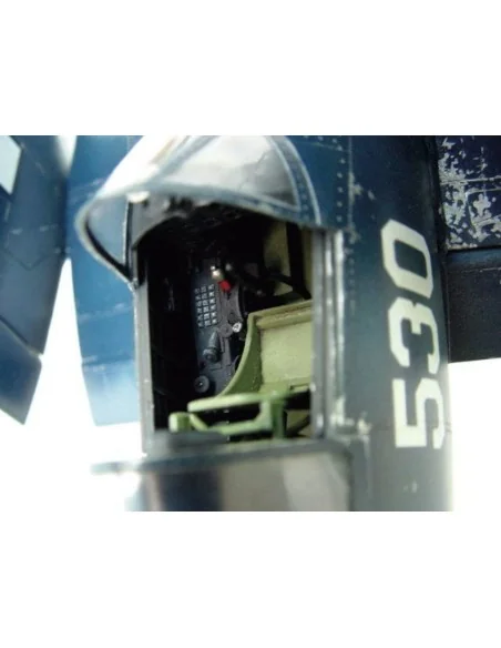 Vought F4U-1D Corsair, 1/32 - Trumpeter 02221