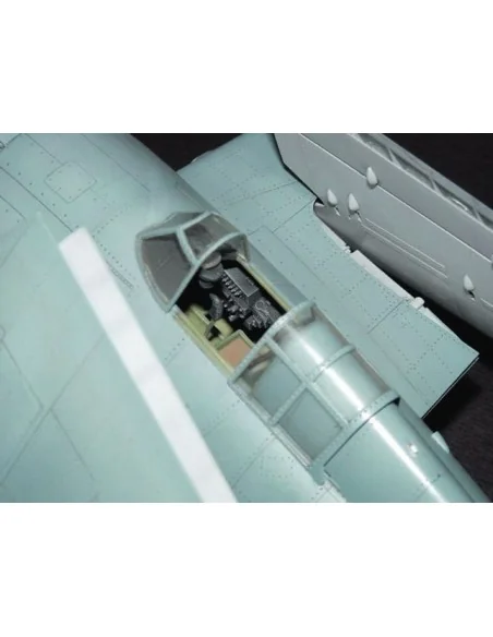 [NO_DESC] Grumman F4F-4 Wildcat, 1/32 - Trumpeter 02223