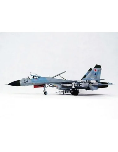 Sukhoi Su-27 Flanker B, 1/32 - Trumpeter 02224