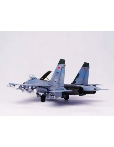 [NO_DESC] Sukhoi Su-27 Flanker B, 1/32 - Trumpeter 02224