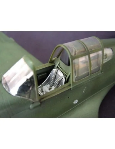 Curtiss P-40B Warhawk, 1/32 - Trumpeter 02228