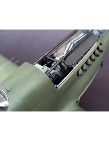 Curtiss P-40B Warhawk, 1/32 - Trumpeter 02228
