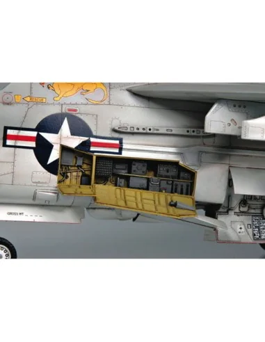 [NO_DESC] Vought A-7E Corsair II, 1/32 - Trumpeter 02231