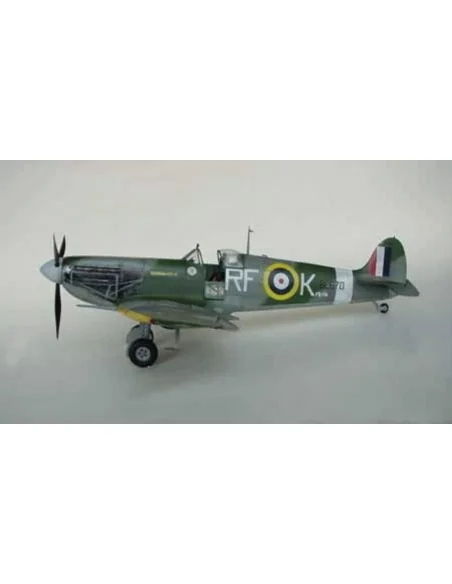 Supermarine Spitfire Mk. Vb, 1/24 - Trumpeter 02403