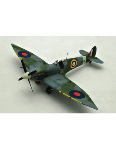 Supermarine Spitfire Mk. VI, 1/24 - Trumpeter 02413