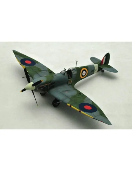 Supermarine Spitfire Mk. VI, 1/24 - Trumpeter 02413