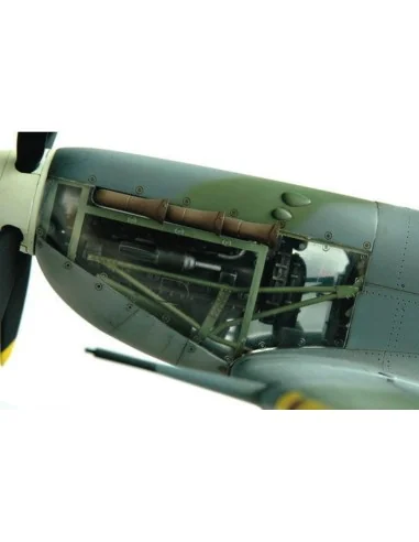 Supermarine Spitfire Mk. VI, 1/24 - Trumpeter 02413
