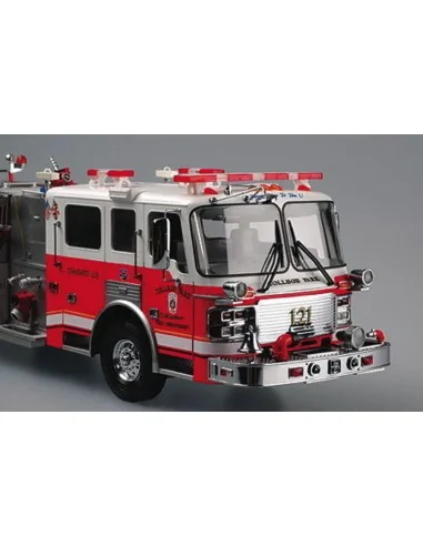 [NO_DESC] American LaFrance Eagle Fire Pumper 2002, 1/25 - Trumpete...