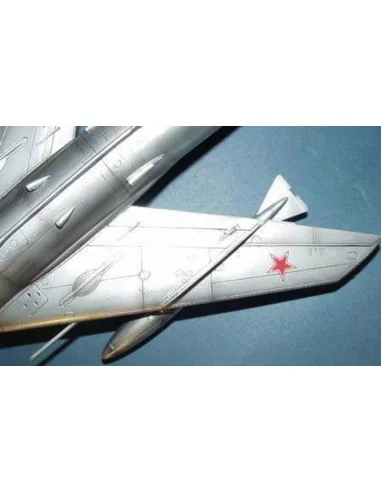MiG-19 S Farmer C, 1/48 - Trumpeter 02803
