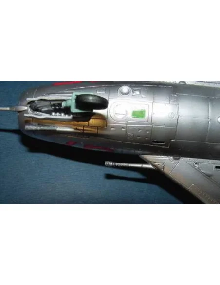 MiG-19 S Farmer C, 1/48 - Trumpeter 02803