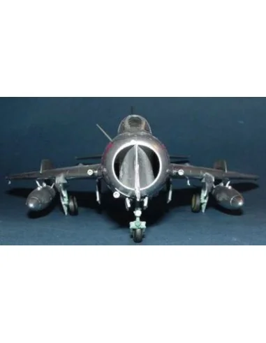 MiG-19 S Farmer C, 1/48 - Trumpeter 02803