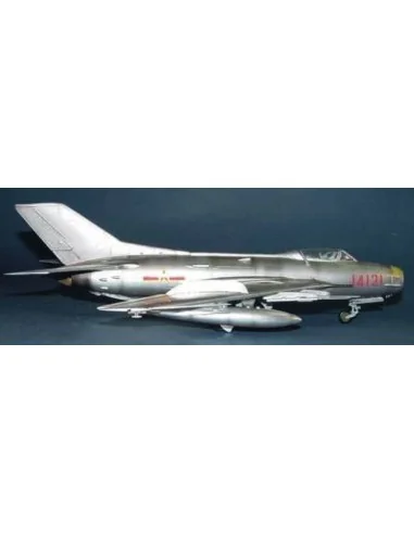 MiG-19 PM Farmer E, 1/48 - Trumpeter 02804