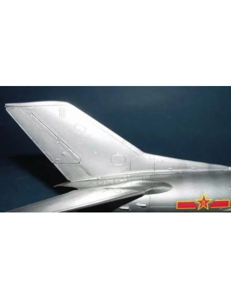 MiG-19 PM Farmer E, 1/48 - Trumpeter 02804