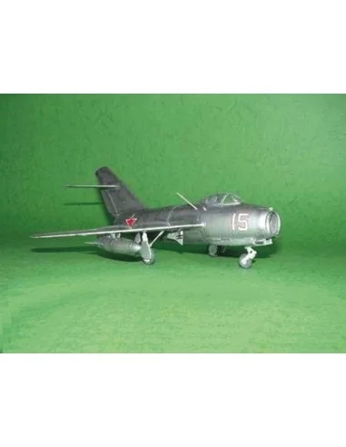 [NO_DESC] MiG-15 bis Fagot, 1/48 - Trumpeter 02806