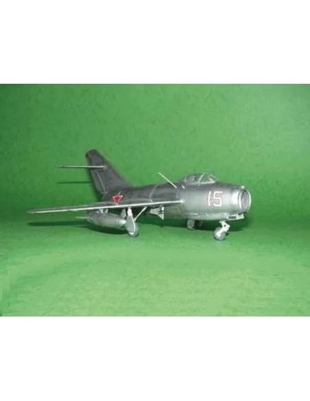 MiG-15 bis Fagot, 1/48 - Trumpeter 02806