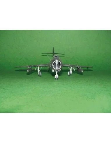 [NO_DESC] MiG-15 bis Fagot, 1/48 - Trumpeter 02806