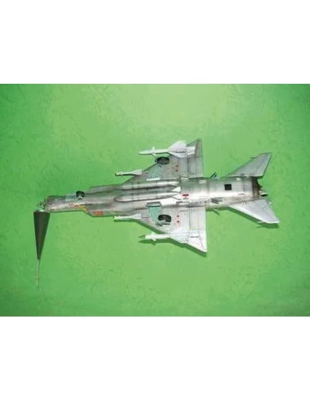 Sukhoi Su-15 A Flagon A, 1/48 - Trumpeter 02810