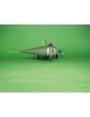 Sukhoi Su-15 A Flagon A, 1/48 - Trumpeter 02810